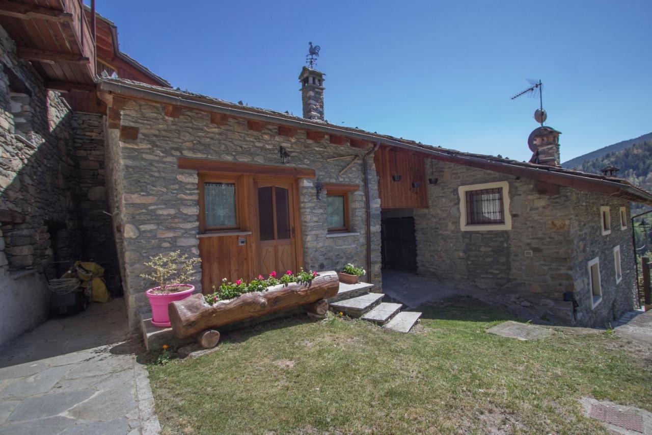 Villa La Grandze à Allein Extérieur photo