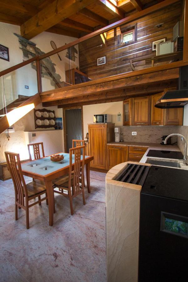 Villa La Grandze à Allein Extérieur photo
