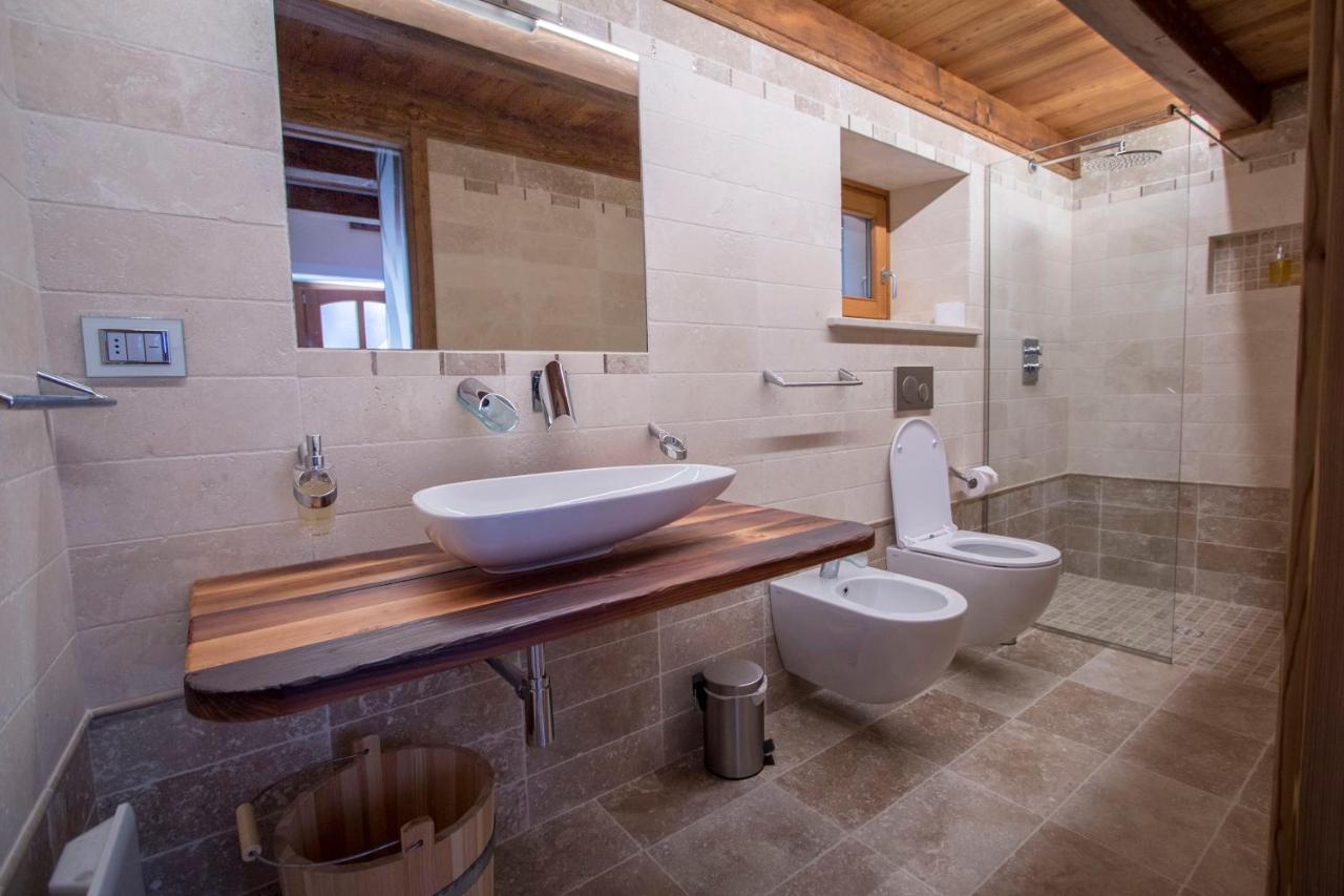 Villa La Grandze à Allein Extérieur photo